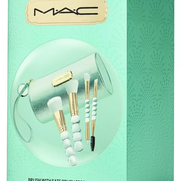 MAC Brush With Fate Essentials Kit 5pc LIM/ED - Picture 6 of 6